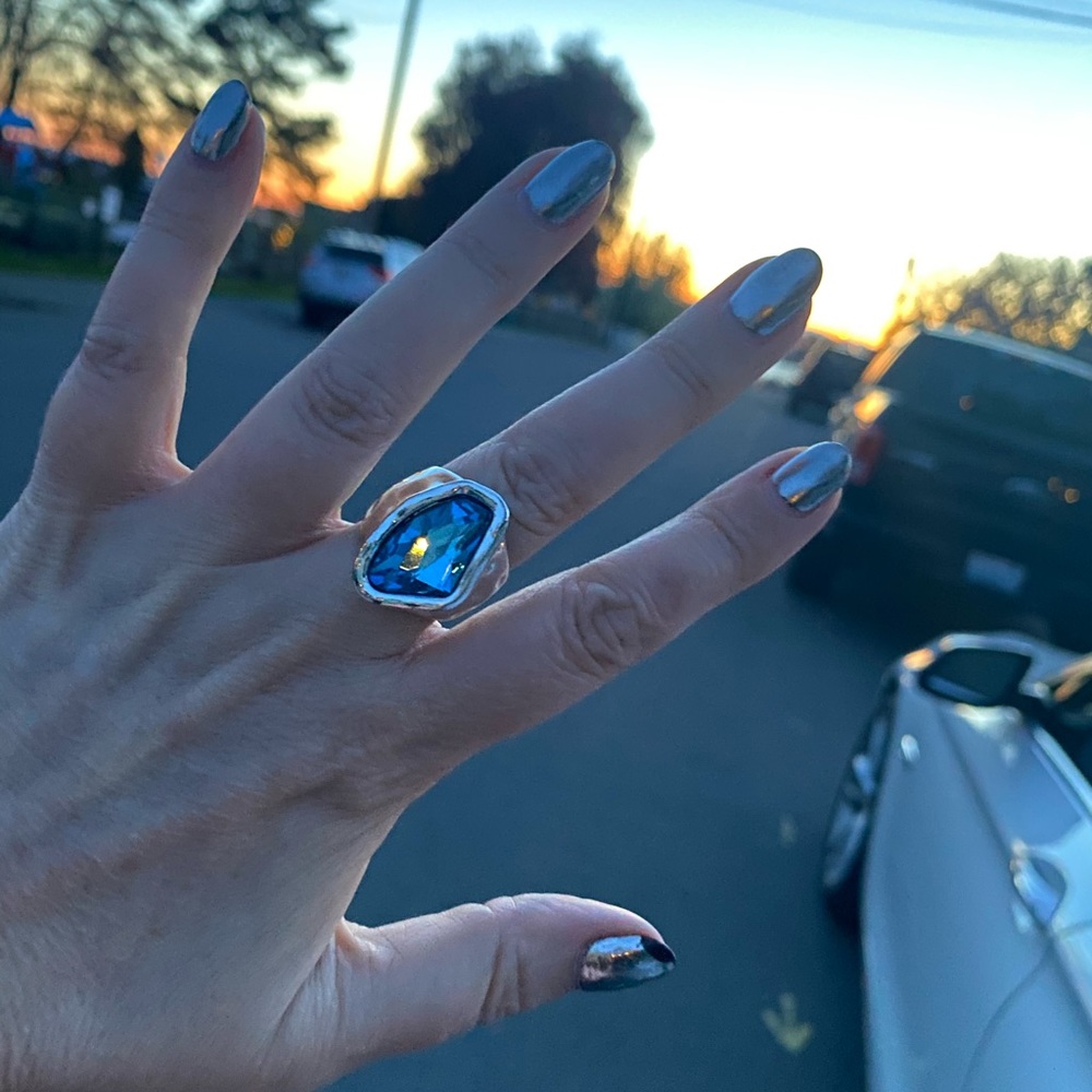 Gorgeous Ocean Blue Rings, comes in size 7 or 8.